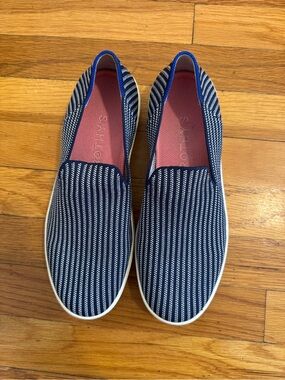Rothy’s the original slip on sneaker navy and white stripe- size 9.5